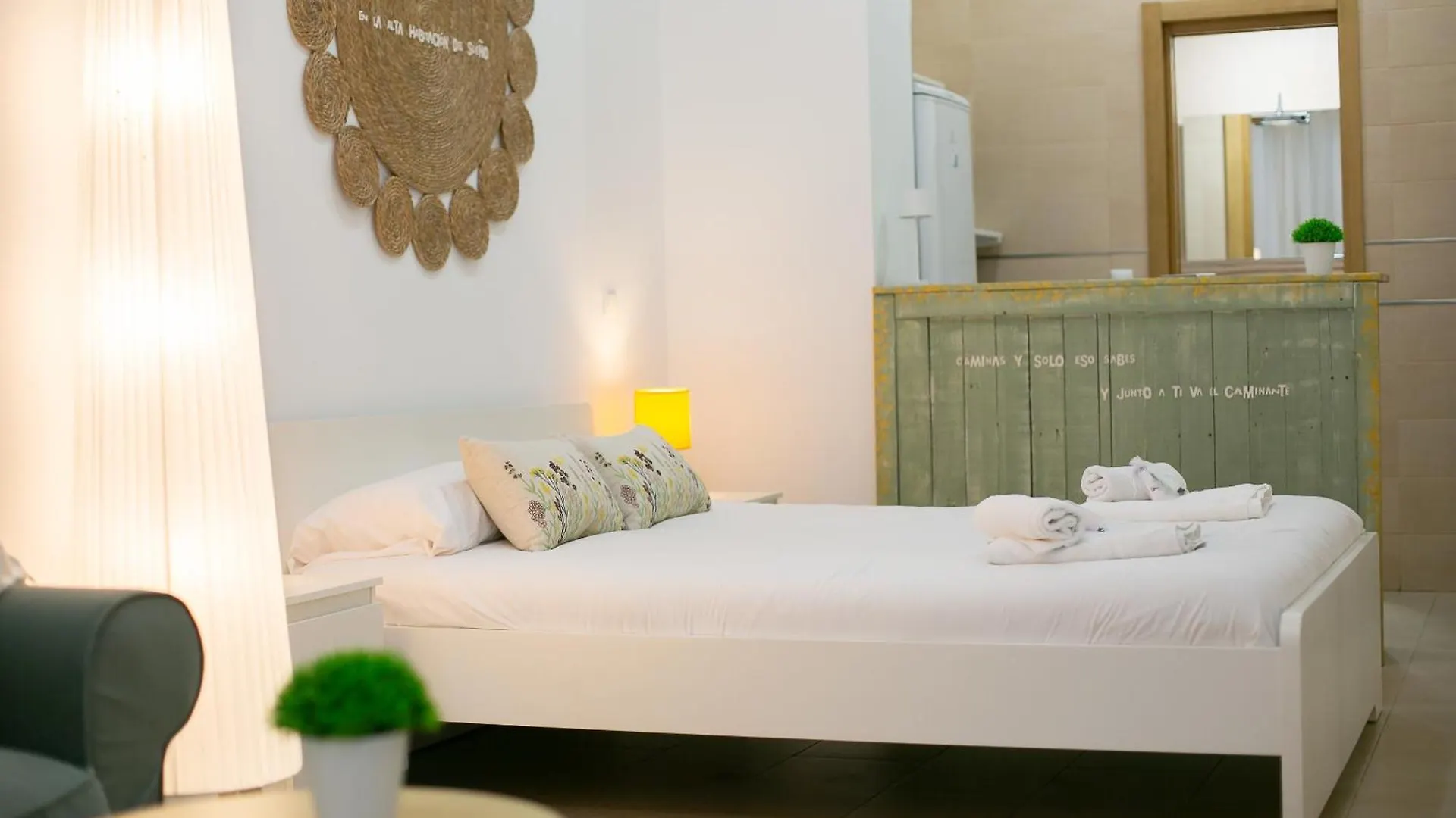 Estudio Urbano Reformado Malaga Apartment