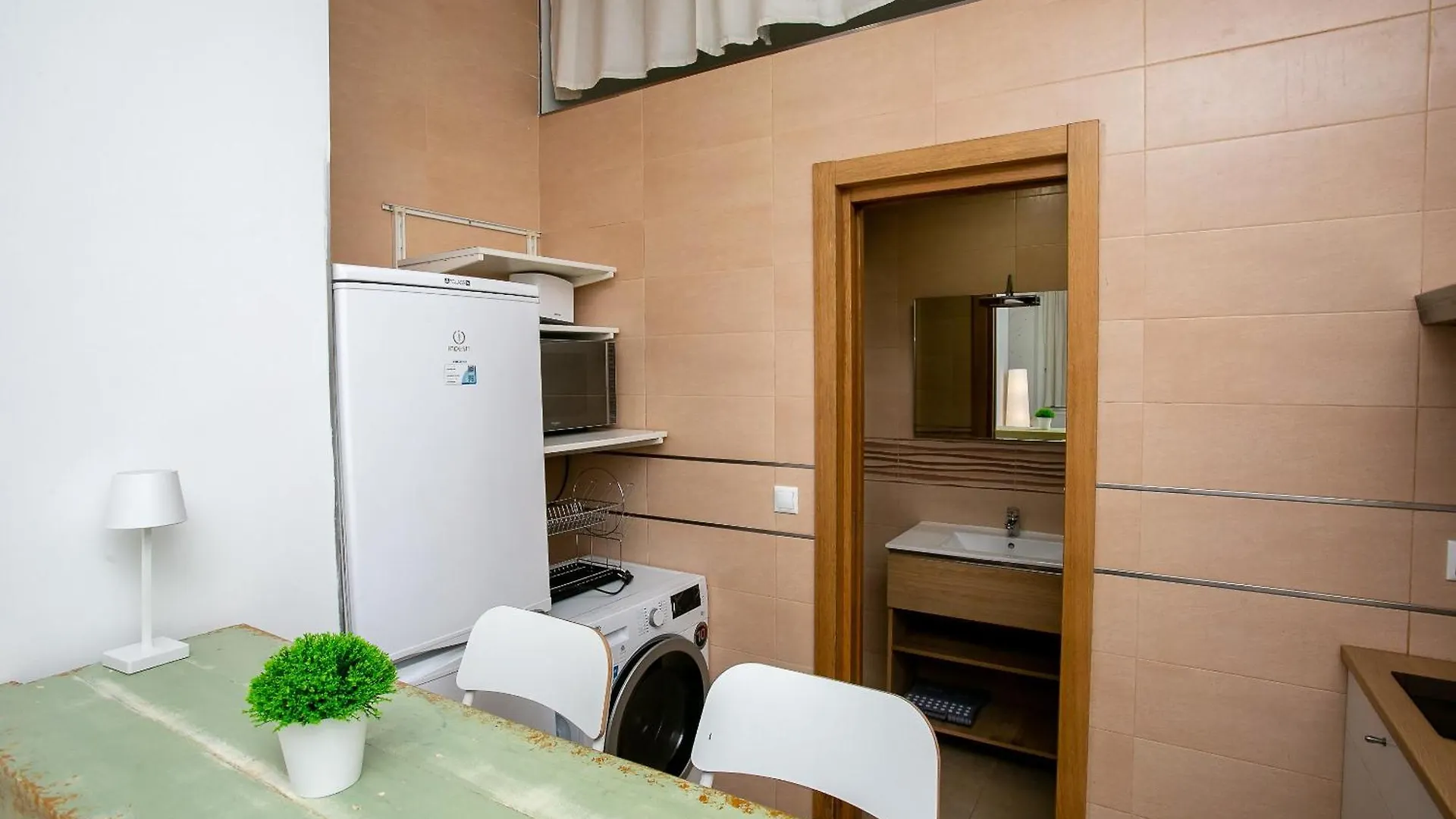 Estudio Urbano Reformado Malaga Spain