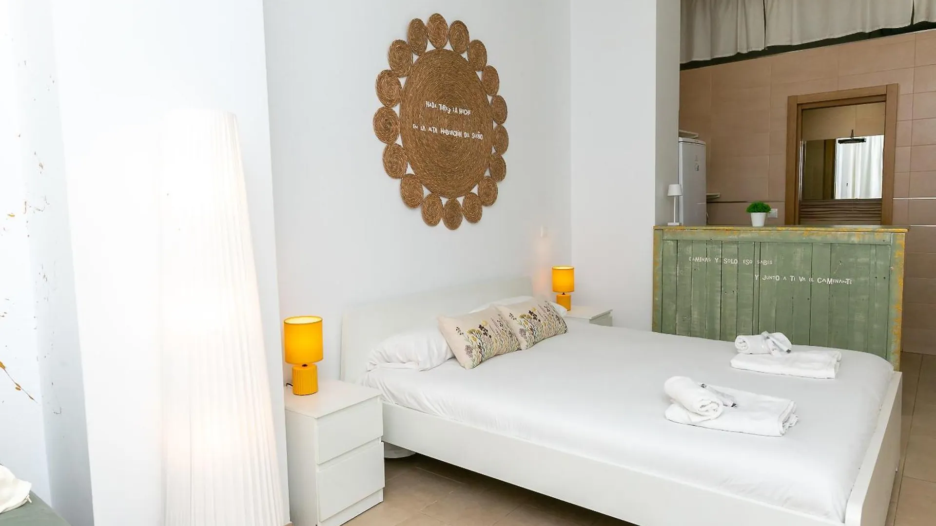 Estudio Urbano Reformado Malaga Apartment