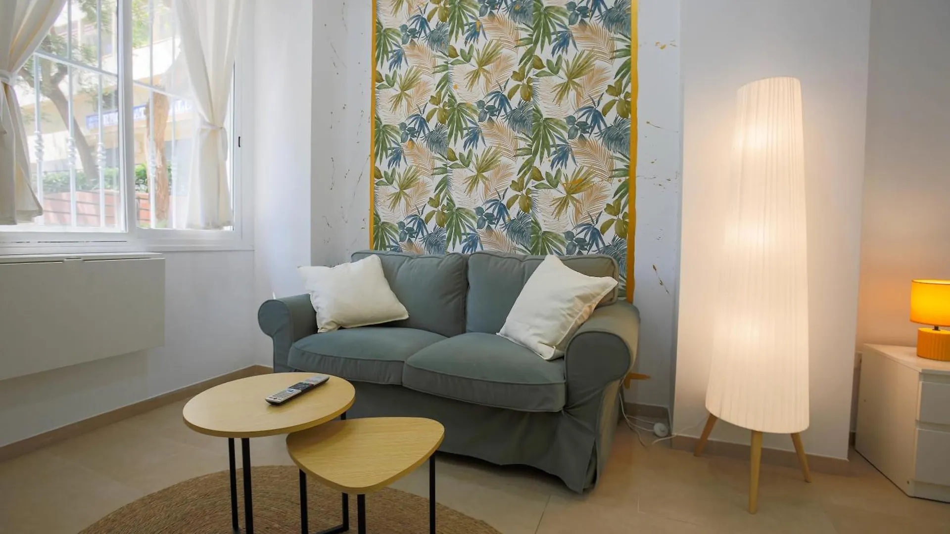 Estudio Urbano Reformado Malaga Apartment